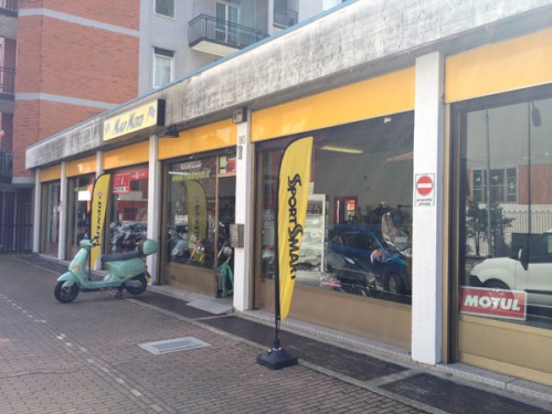 registratori_di_cassa_negozi_moto_01